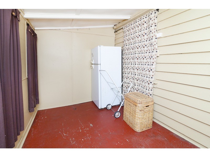 19 Smith Street, North Ipswich QLD 4305
