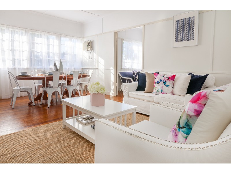 5 Adam Street, One Mile QLD 4305