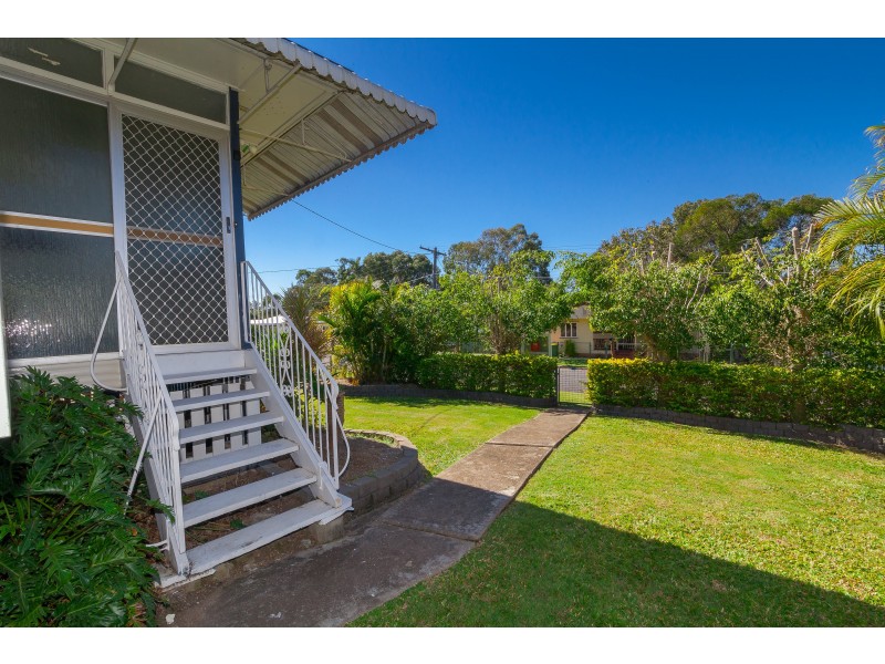 32 Grenadier Circle, Ebbw Vale QLD 4304