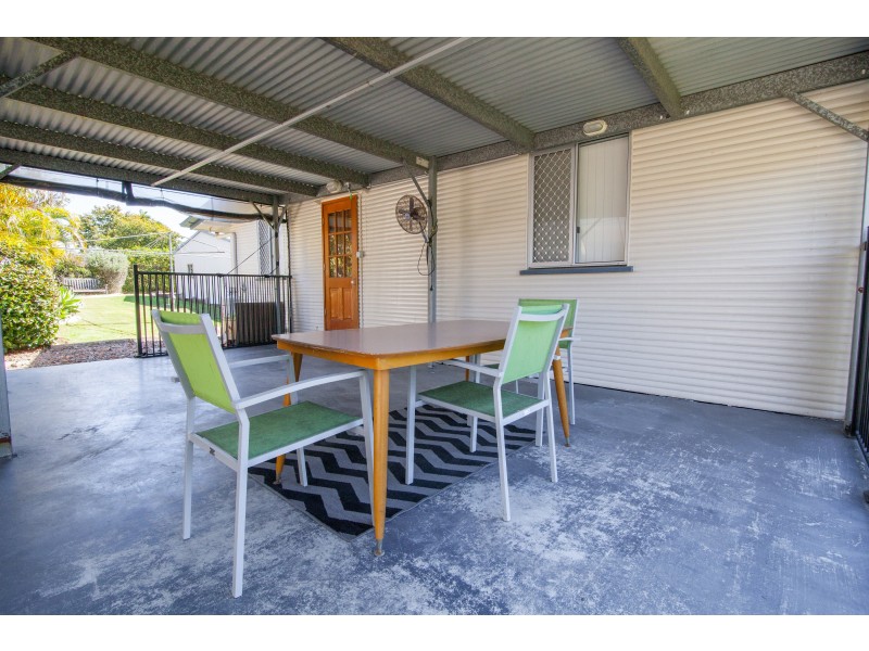 32 Grenadier Circle, Ebbw Vale QLD 4304