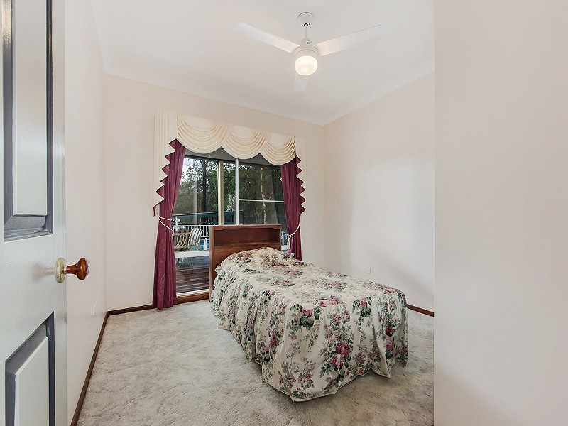 126 James Road, Pine Mountain QLD 4306