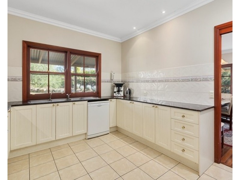 1242 Ripley Road, South Ripley QLD 4306