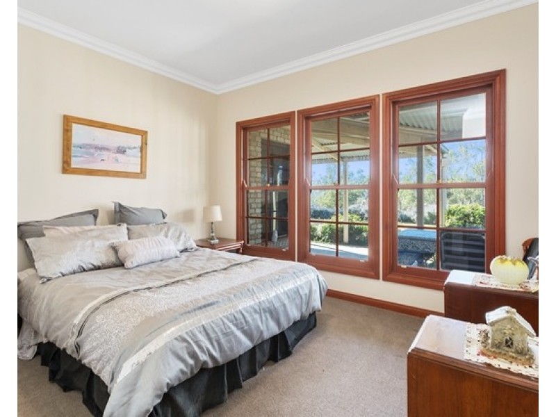 1242 Ripley Road, South Ripley QLD 4306