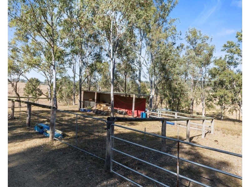 1242 Ripley Road, South Ripley QLD 4306