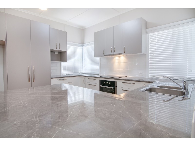 14 Margaret Street, Booval QLD 4304