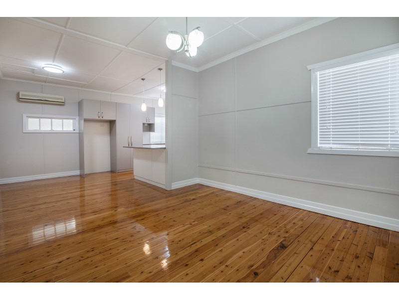 14 Margaret Street, Booval QLD 4304