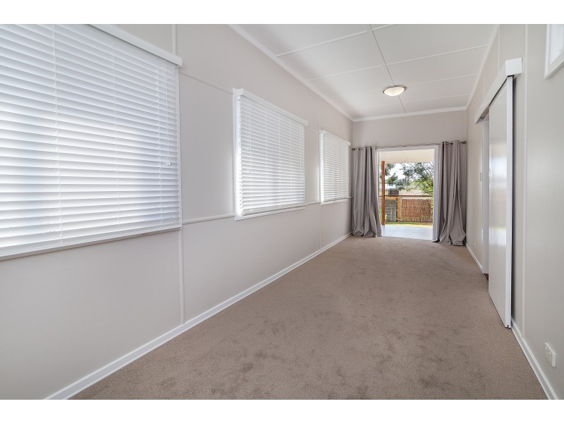 14 Margaret Street, Booval QLD 4304