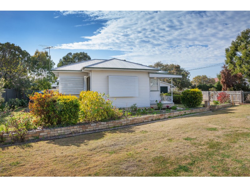 14 Margaret Street, Booval QLD 4304