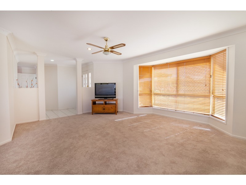 20 Capriole Close, Yamanto QLD 4305