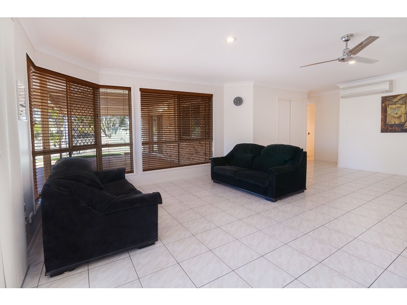 20 Capriole Close, Yamanto QLD 4305