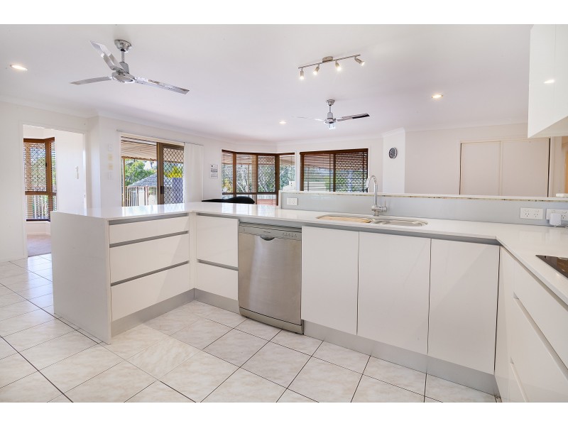 20 Capriole Close, Yamanto QLD 4305