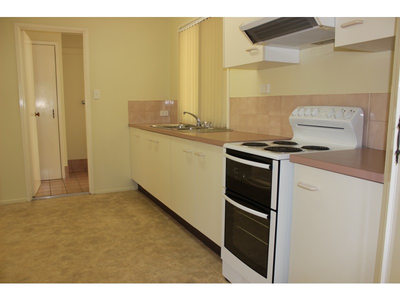 7 Haswell Court, Raceview QLD 4305