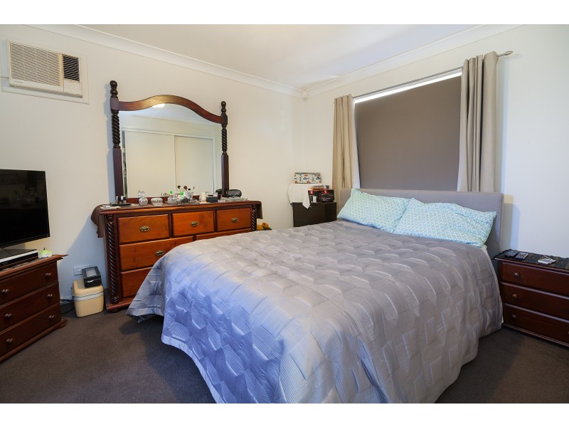 202 Wildey Street, Flinders View QLD 4305