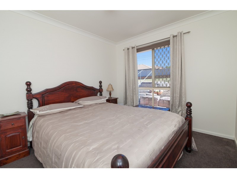 202 Wildey Street, Flinders View QLD 4305