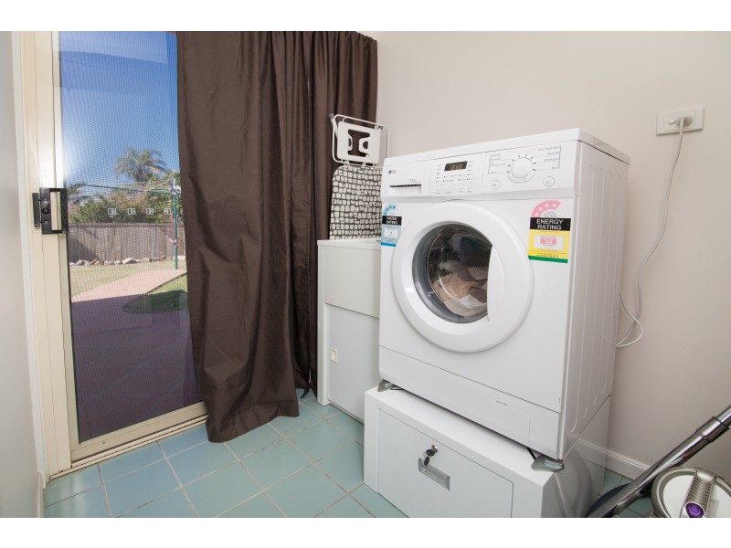 202 Wildey Street, Flinders View QLD 4305