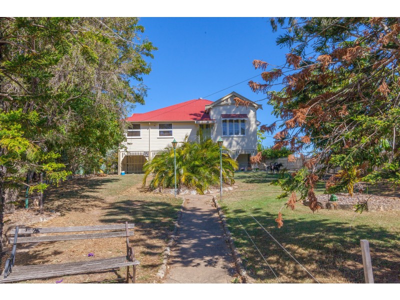 32 Waterworks Road, Brassall QLD 4305
