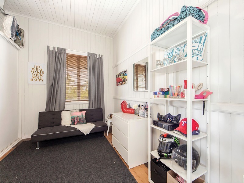 32 Waterworks Road, Brassall QLD 4305