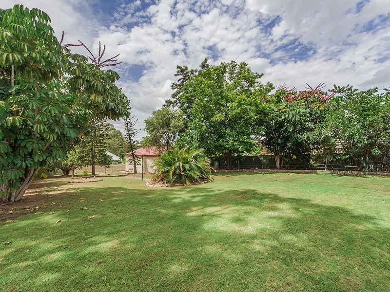 32 Waterworks Road, Brassall QLD 4305