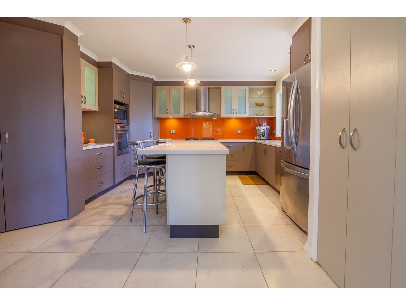 120 Fiona Street, Bellbird Park QLD 4300