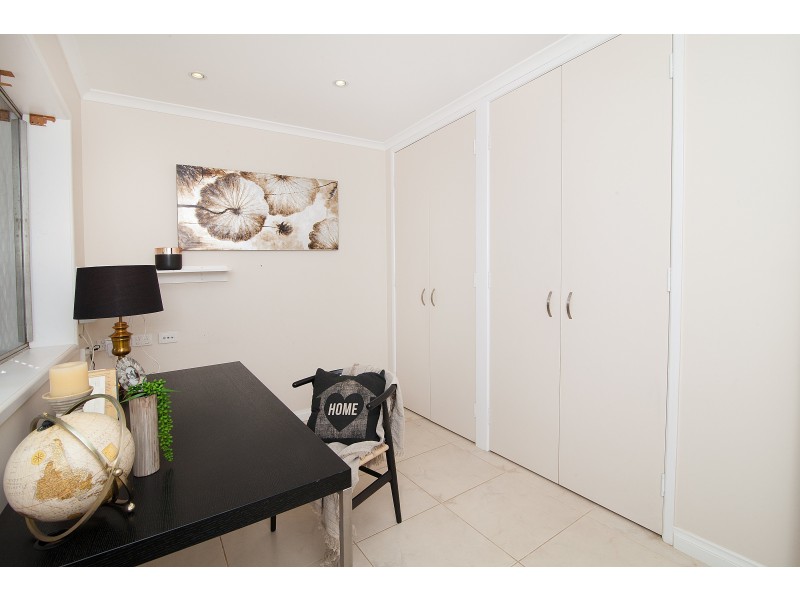 120 Fiona Street, Bellbird Park QLD 4300