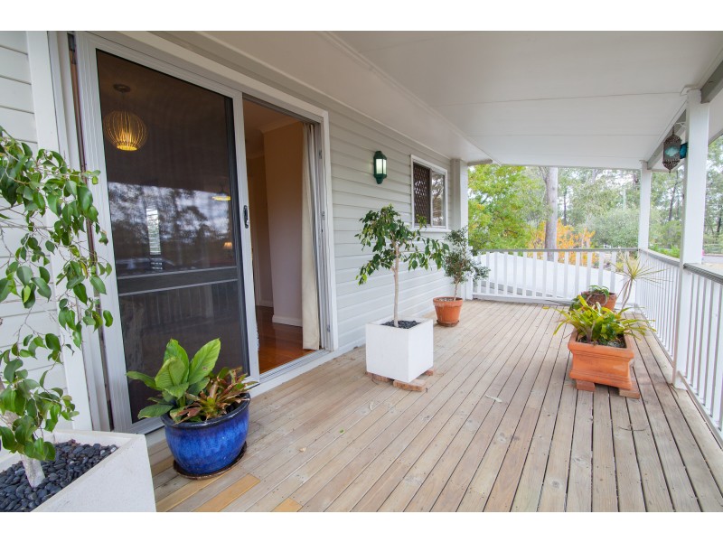 120 Fiona Street, Bellbird Park QLD 4300