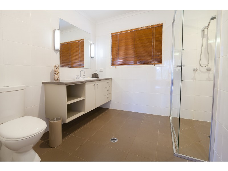 120 Fiona Street, Bellbird Park QLD 4300