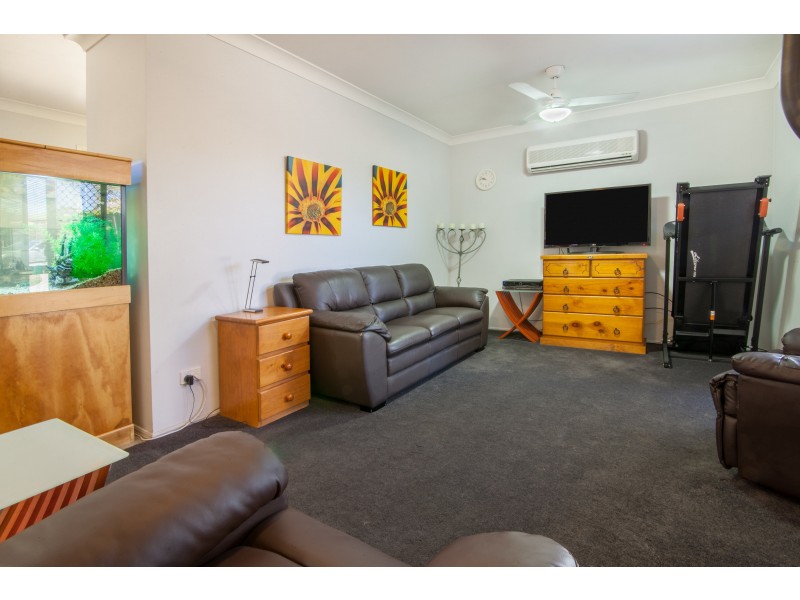 11 Glasgow Boulevard, Brassall QLD 4305