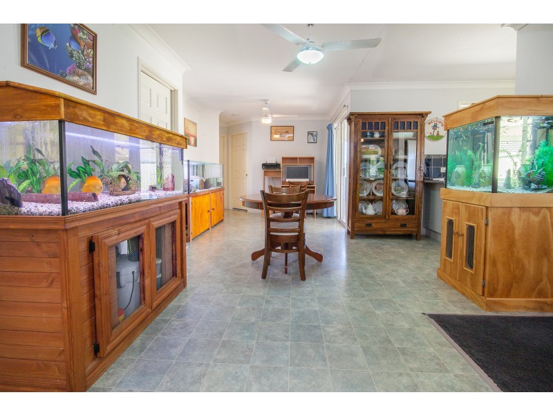 11 Glasgow Boulevard, Brassall QLD 4305