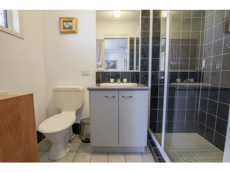 11 Glasgow Boulevard, Brassall QLD 4305