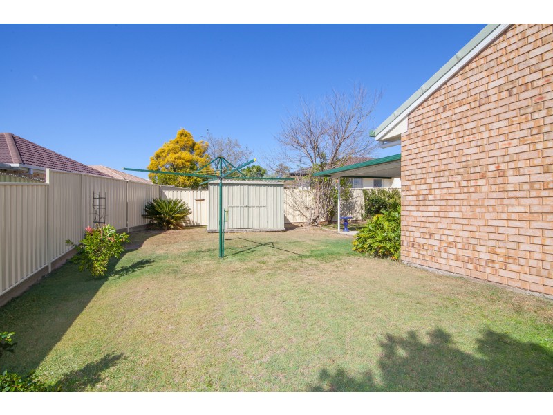 11 Glasgow Boulevard, Brassall QLD 4305