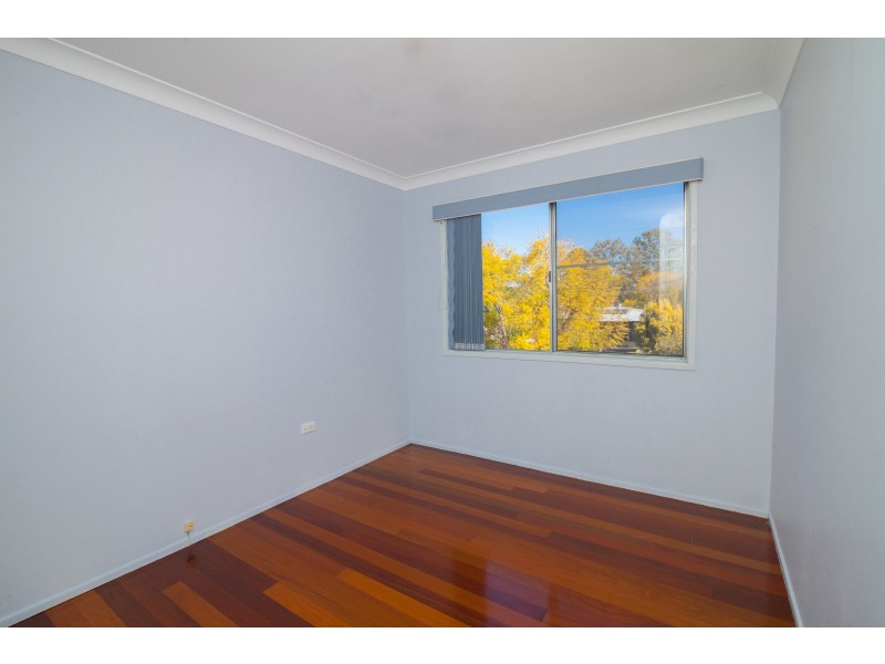 3 Darzee Street, Brassall QLD 4305
