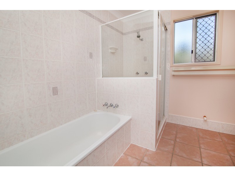 3 Darzee Street, Brassall QLD 4305