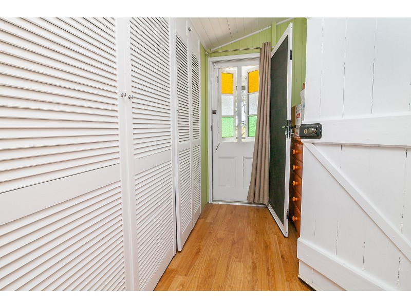 8 Lennon Lane, North Ipswich QLD 4305