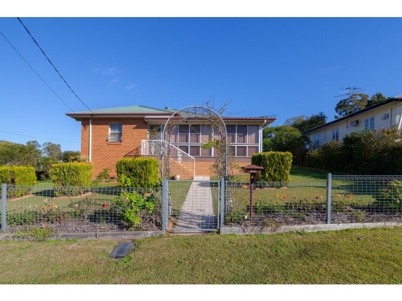 31 Dorothy Street, Silkstone QLD 4304