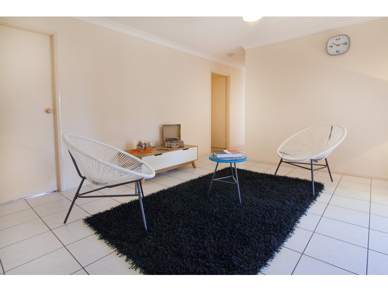 5 Joshua Place, Raceview QLD 4305