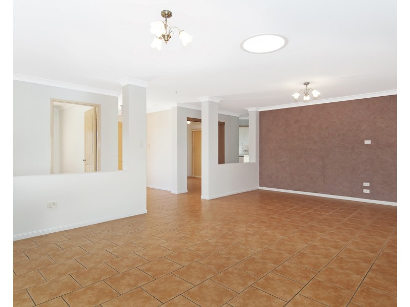 10-14 Eastfield Court, Deebing Heights QLD 4306