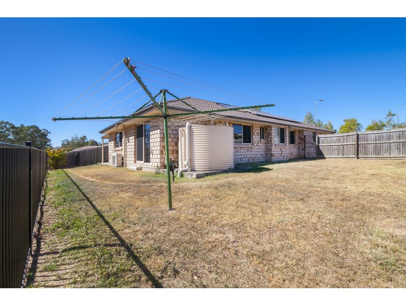 135 Currajong Place, Brassall QLD 4305