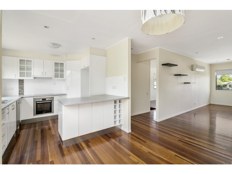 10 Farr Street, East Ipswich QLD 4305