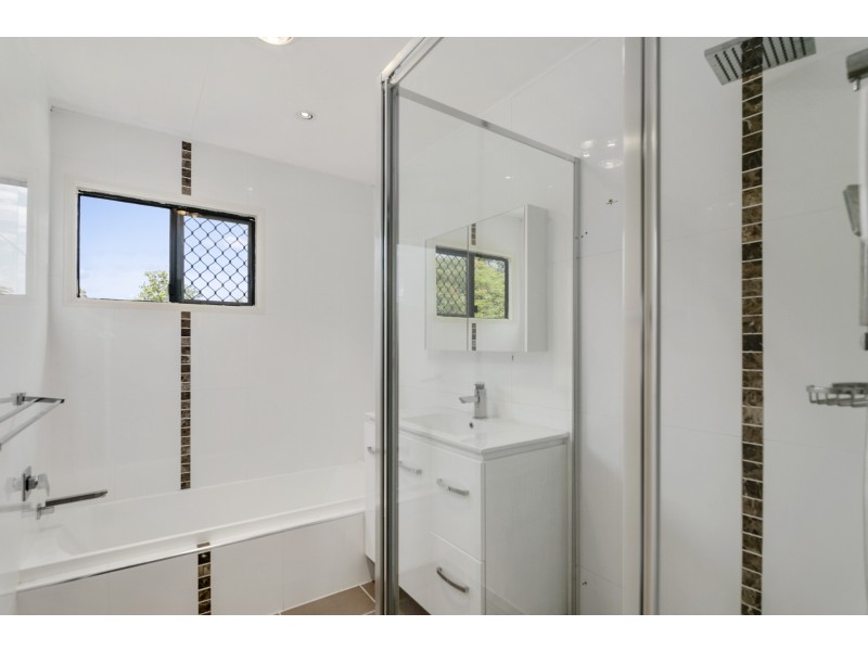 10 Farr Street, East Ipswich QLD 4305