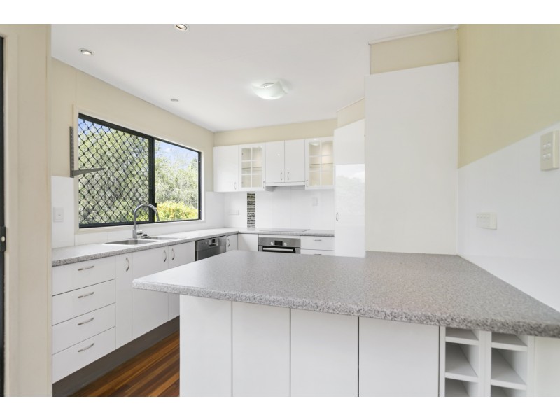 10 Farr Street, East Ipswich QLD 4305
