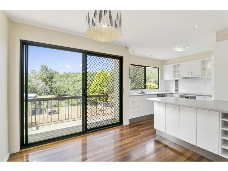 10 Farr Street, East Ipswich QLD 4305