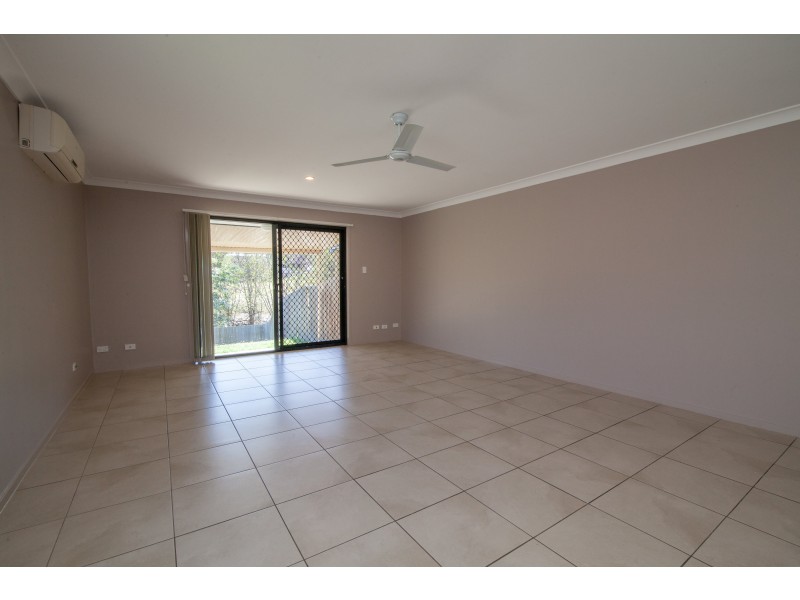 39 Creek Street, Bundamba QLD 4304