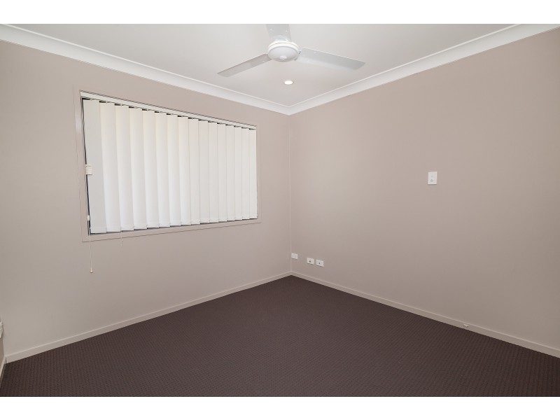 39 Creek Street, Bundamba QLD 4304