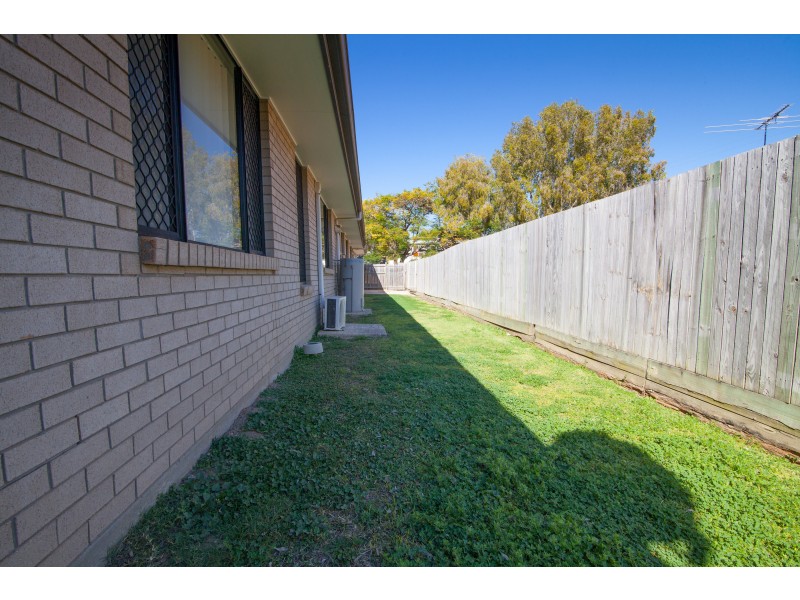 39 Creek Street, Bundamba QLD 4304