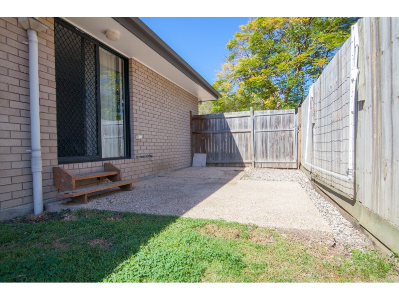39 Creek Street, Bundamba QLD 4304