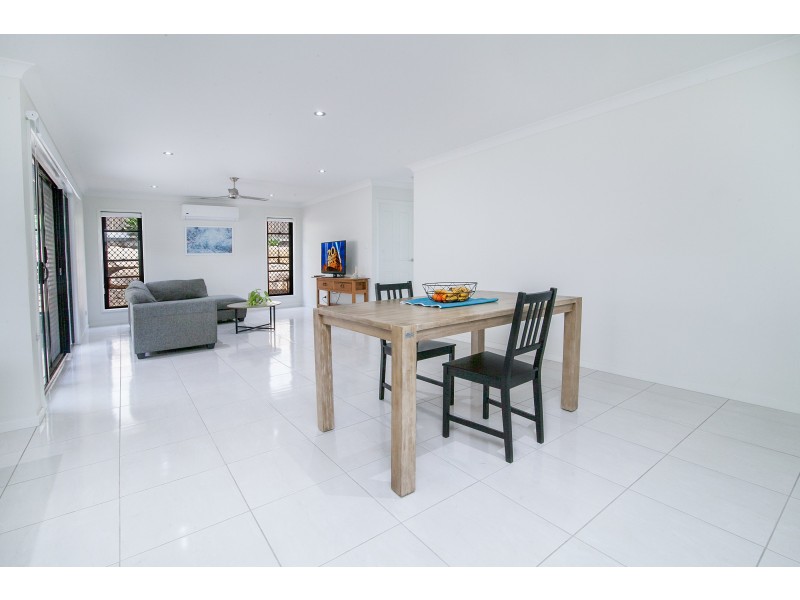 60 Regents Drive, Redbank Plains QLD 4301