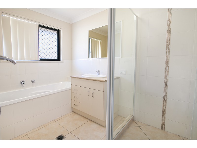 32 Rule Drive, Bundamba QLD 4304