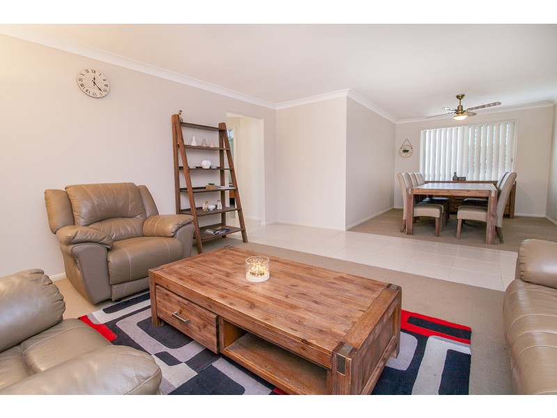 3 Ivanhoe Place, Brassall QLD 4305