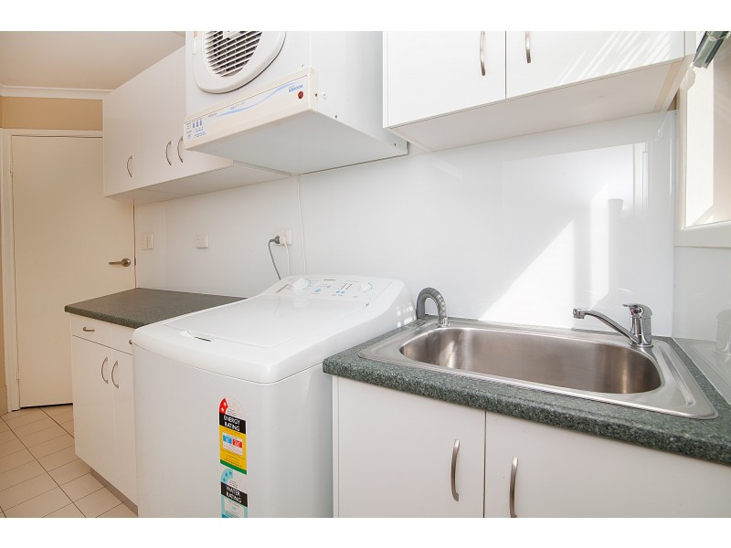 1/17 Gibbs Street, Churchill QLD 4305