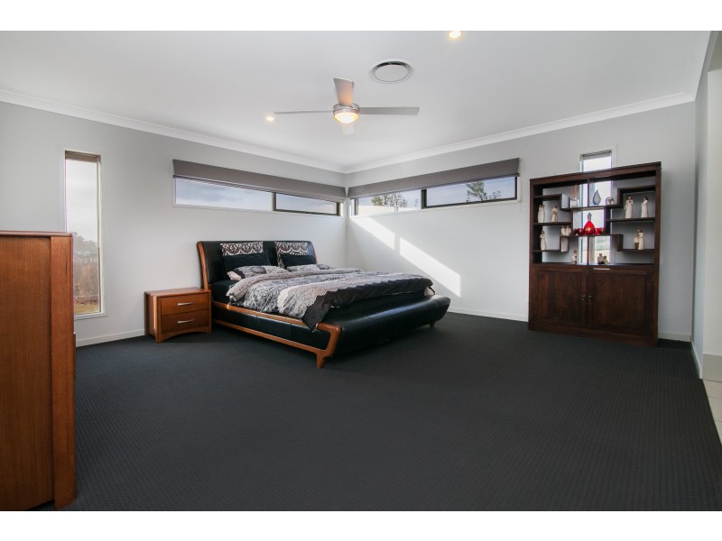 34 Waterlilly Drive, Karalee QLD 4306